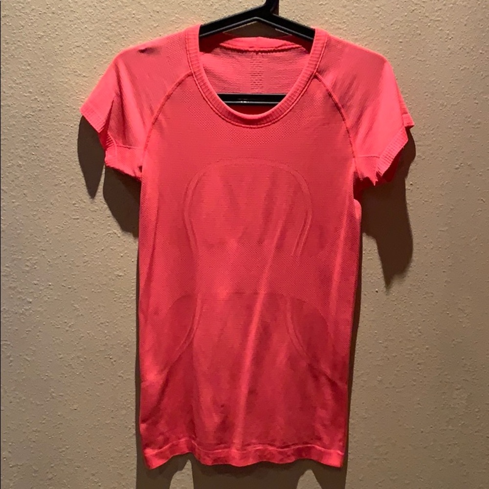 Swiftly tech short sleeve